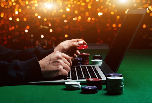 Ball landing on winning number with payout confirmation
